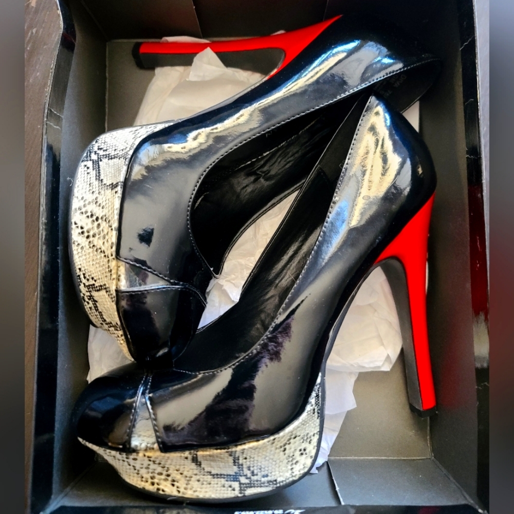 Kardashian Kollection Black Red and Snake Print Heels